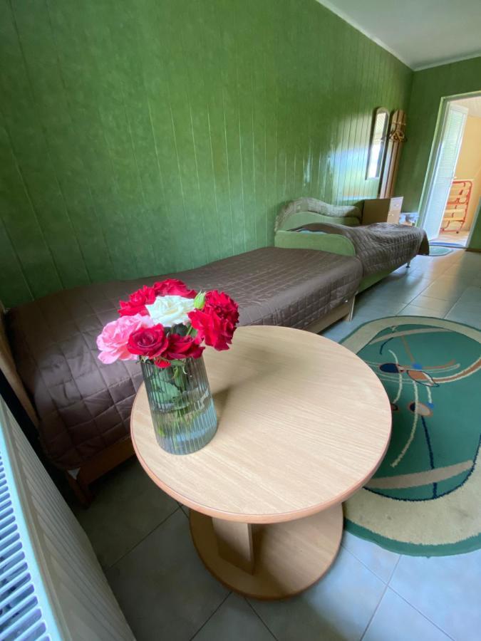 Constancia Hotell Kamenets-Podolsk Eksteriør bilde