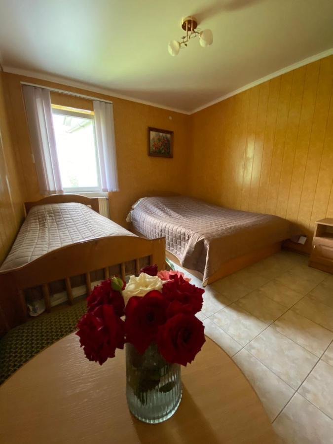 Constancia Hotell Kamenets-Podolsk Eksteriør bilde