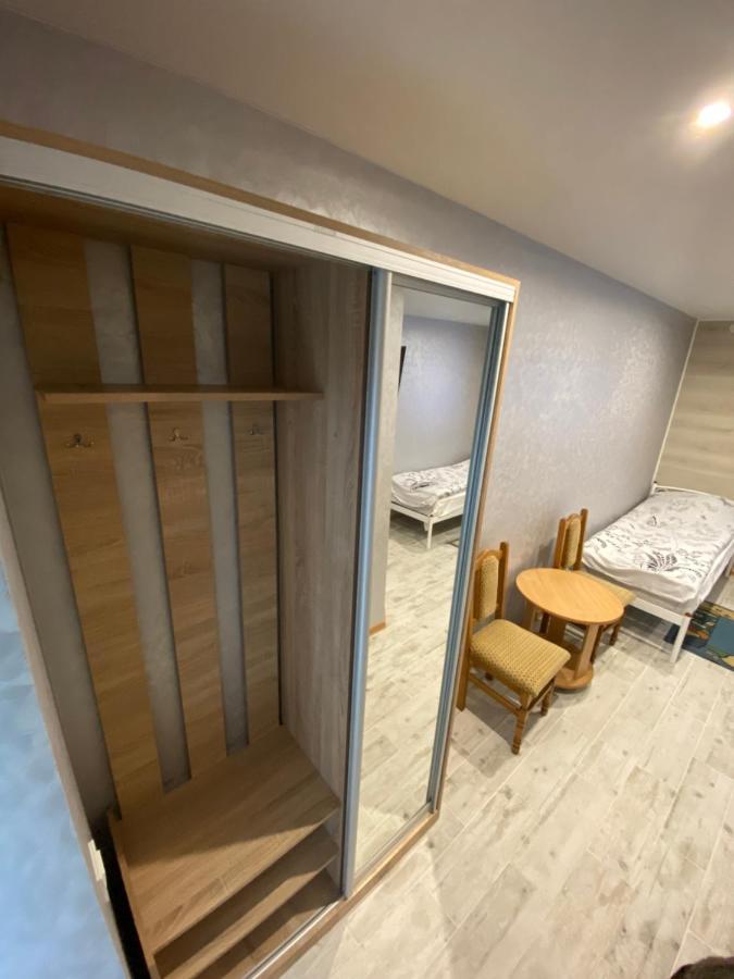 Constancia Hotell Kamenets-Podolsk Eksteriør bilde